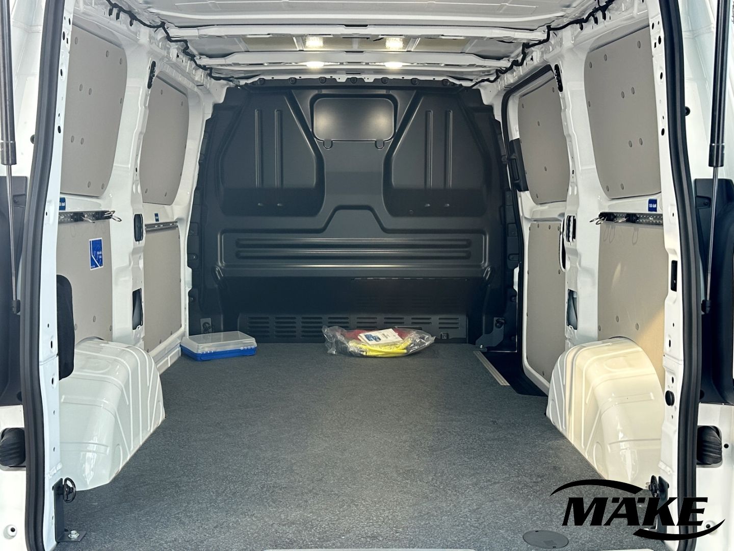 Transporter Kasten Edition BEV V-AHZV ACC NAV LE