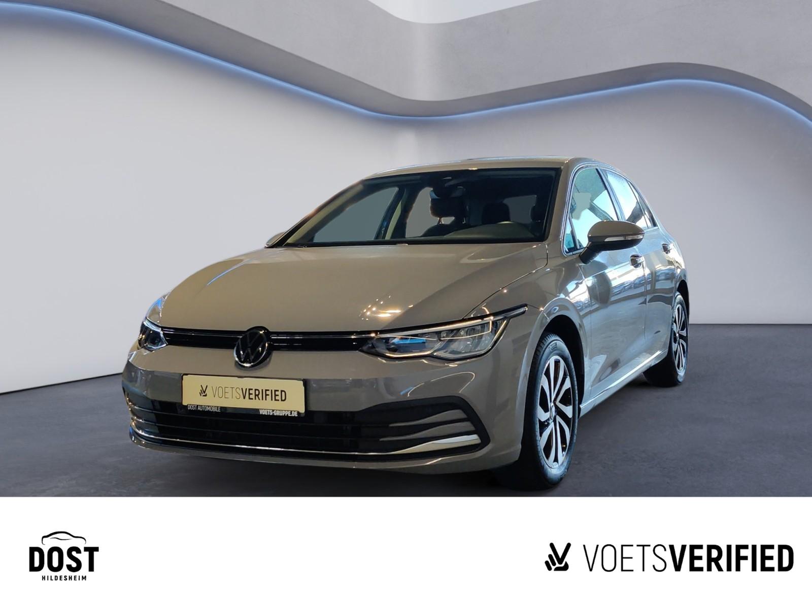 Volkswagen Golf VIII Lim. 1.5 TSI Active KAMERA+SHZ+STHZG