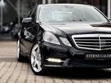 Mercedes-Benz E 500 AMG-LINE/V8/PANO/AIRMA/DISTR+/MEMO LED Bi