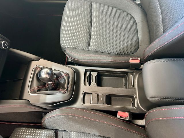 Ford Focus Turnier ST-Line  1,0l Gar.bis 012029!*