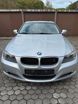 BMW 3er E90 318i - BMW 318: 318i E90