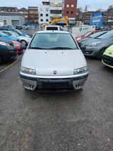 Fiat Punto 1.2 8V Active - Fiat Punto Gebrauchtwagen in Stuttgart