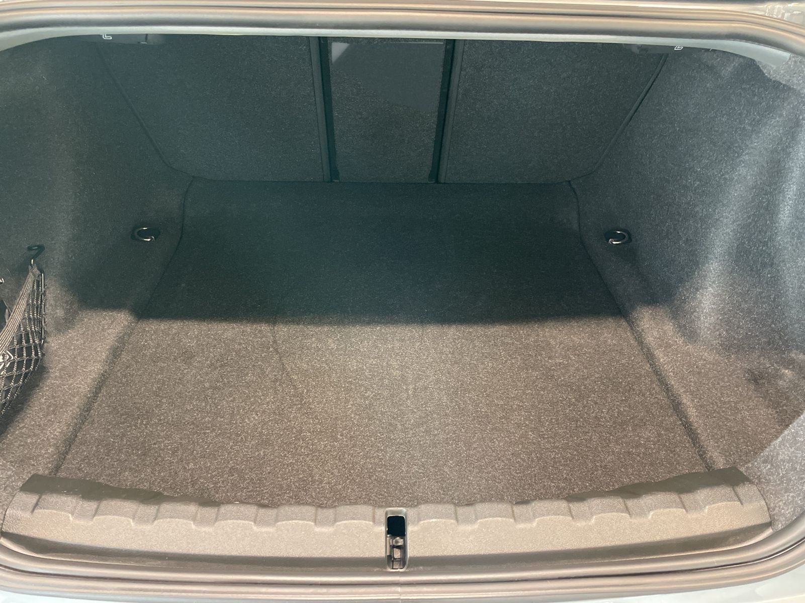 BMW 218 - Bild 16