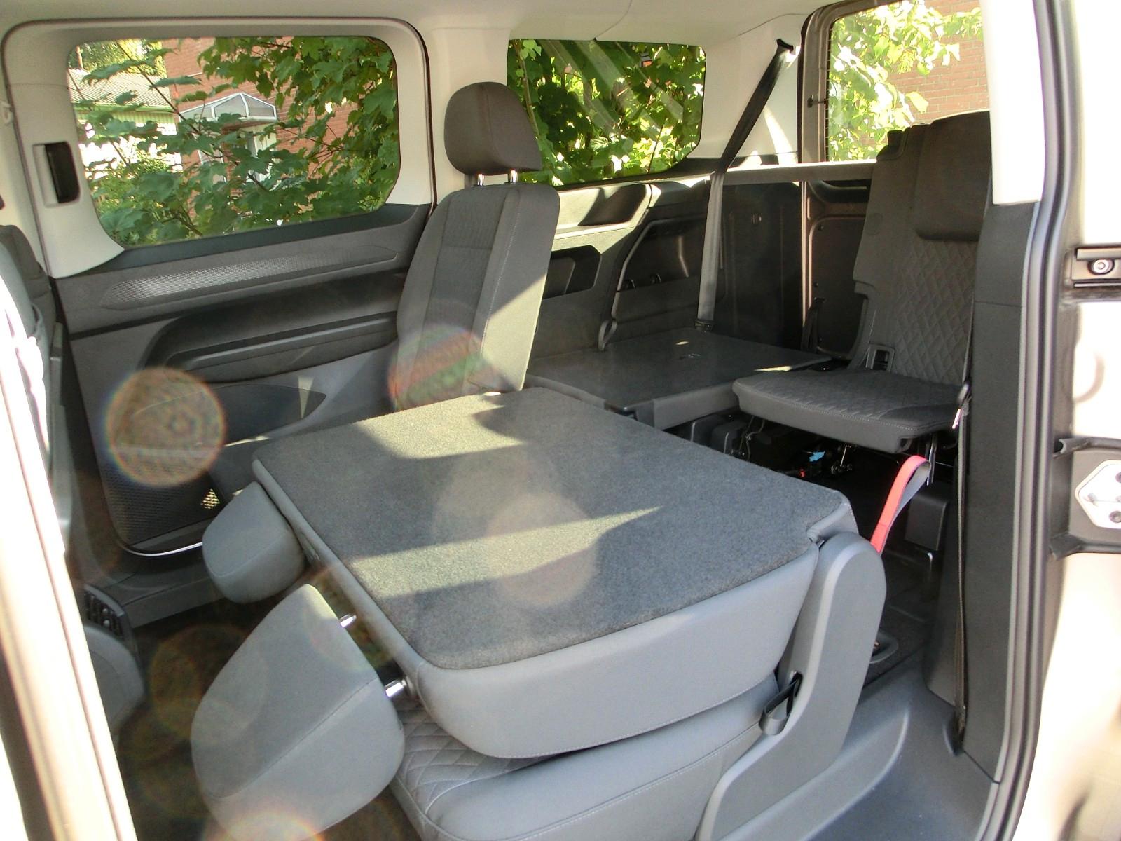 Volkswagen Caddy Maxi Edition 7 Sitzer AHK Rückfahrkamera