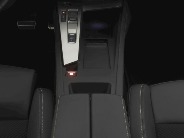 308 SW GT PHEV 180 AT+NAVI+RÜCKFAHRKAMERA+MASSAG