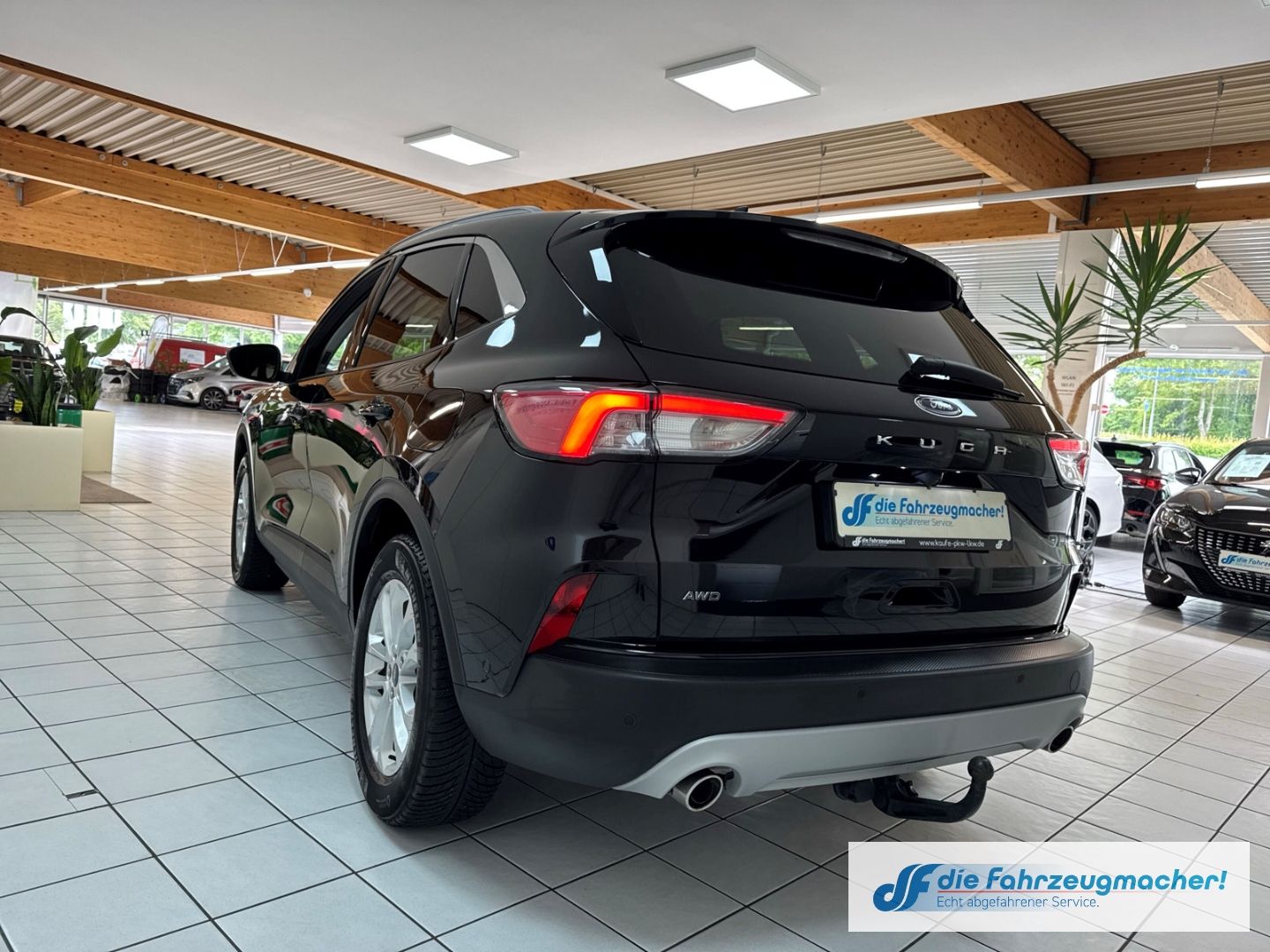 Fahrzeugabbildung Ford Kuga Titanium X HUD Navi Digitales Cockpit Sound