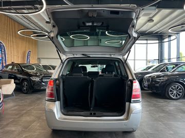 MYAUTOCENTER – Gebraucht- und Jahreswagen mit Werkstattservice in Pfaffenhofen Opel Zafira *7 Sitzer*KomfortPaket*Tempo*