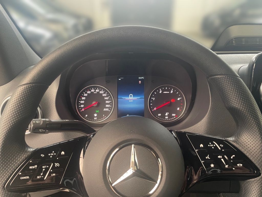 Fahrzeugabbildung Mercedes-Benz Sprinter 317 Mixto PRO L3H2 5 Sitze 3,5t AHK