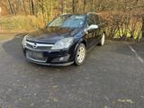 Opel Astra 1.7 CDTI - Opel Astra aus 2009 mit Diesel-Antrieb: Kombi