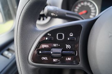 Mercedes-Benz Sprinter 315CDI Tourer 8SITZE-KLIMA-TEMPOM-2xSHZ