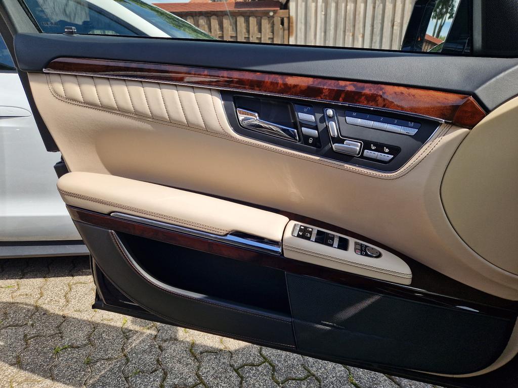 Mercedes-Benz S 600