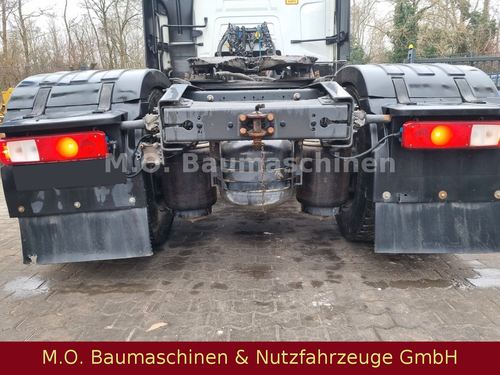 Fahrzeugabbildung Renault C 460 / 4x2  / AC / Euro 5 /Kipphydr./