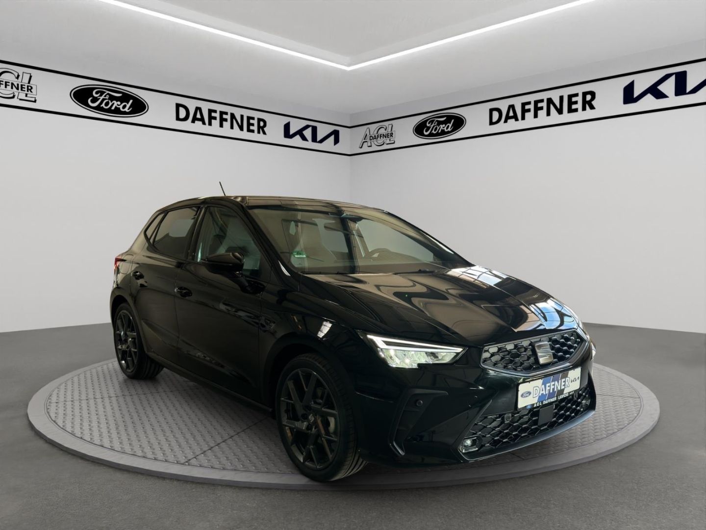 Fahrzeugabbildung SEAT Ibiza 1.0 TSI 85 kW FR Navi Dig. Cockpit LED ACC