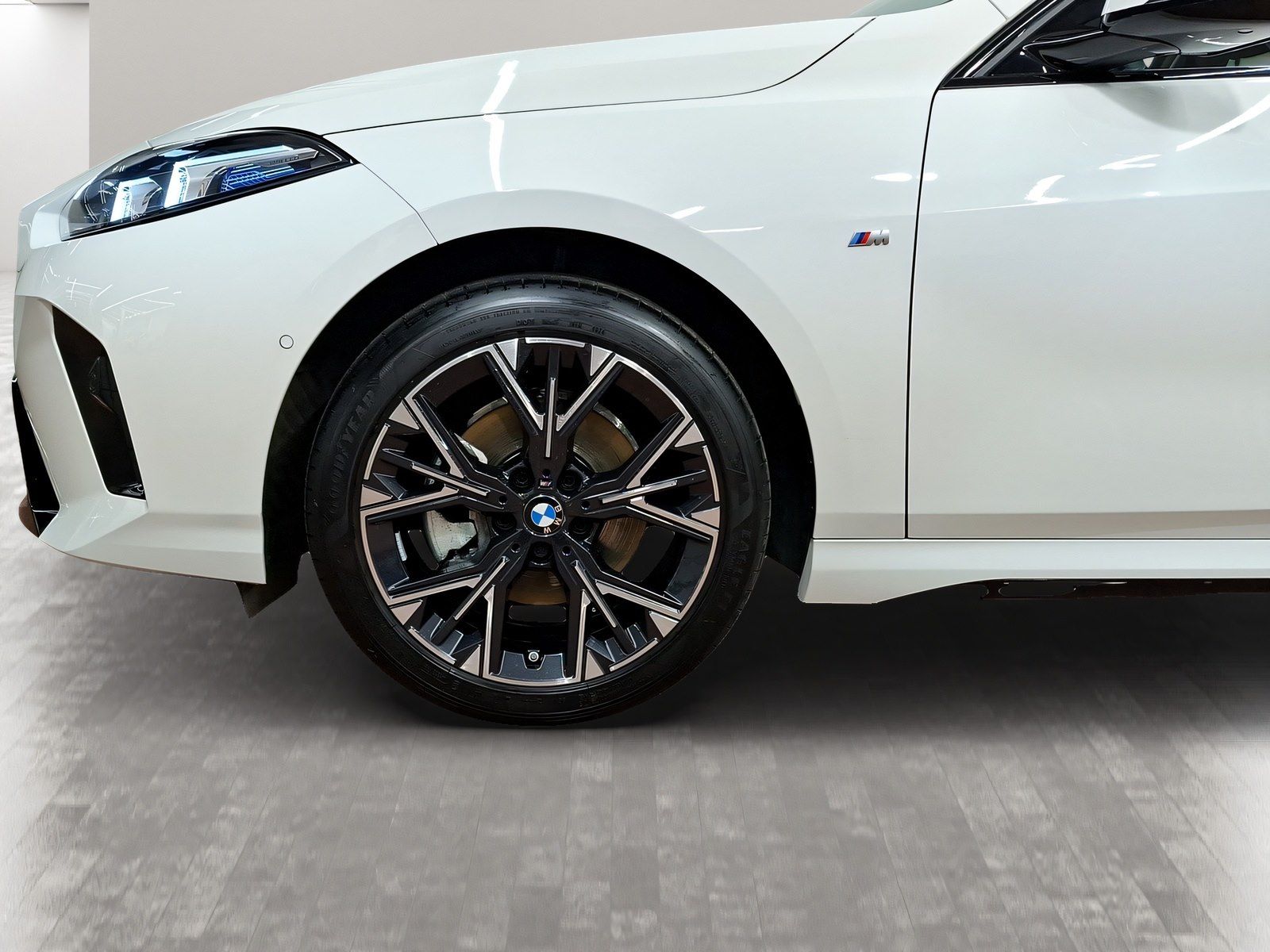 BMW 118 - Bild 9
