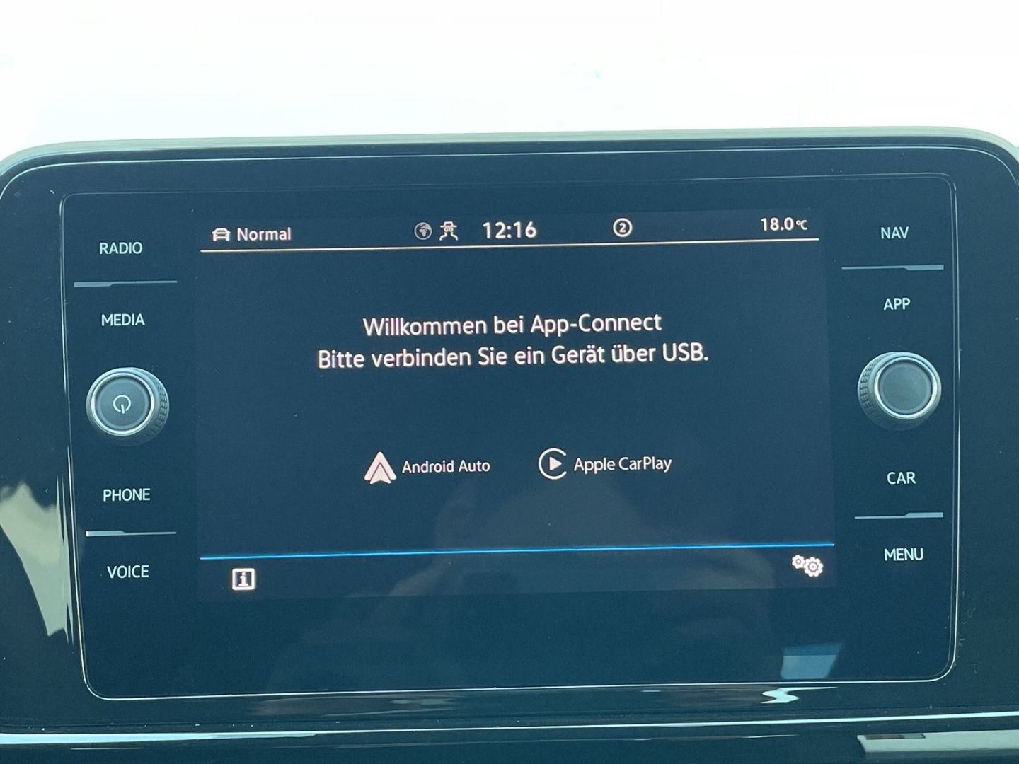 T-Roc 1.5TSI DSG R-Line Black Style Standhzg/ACC