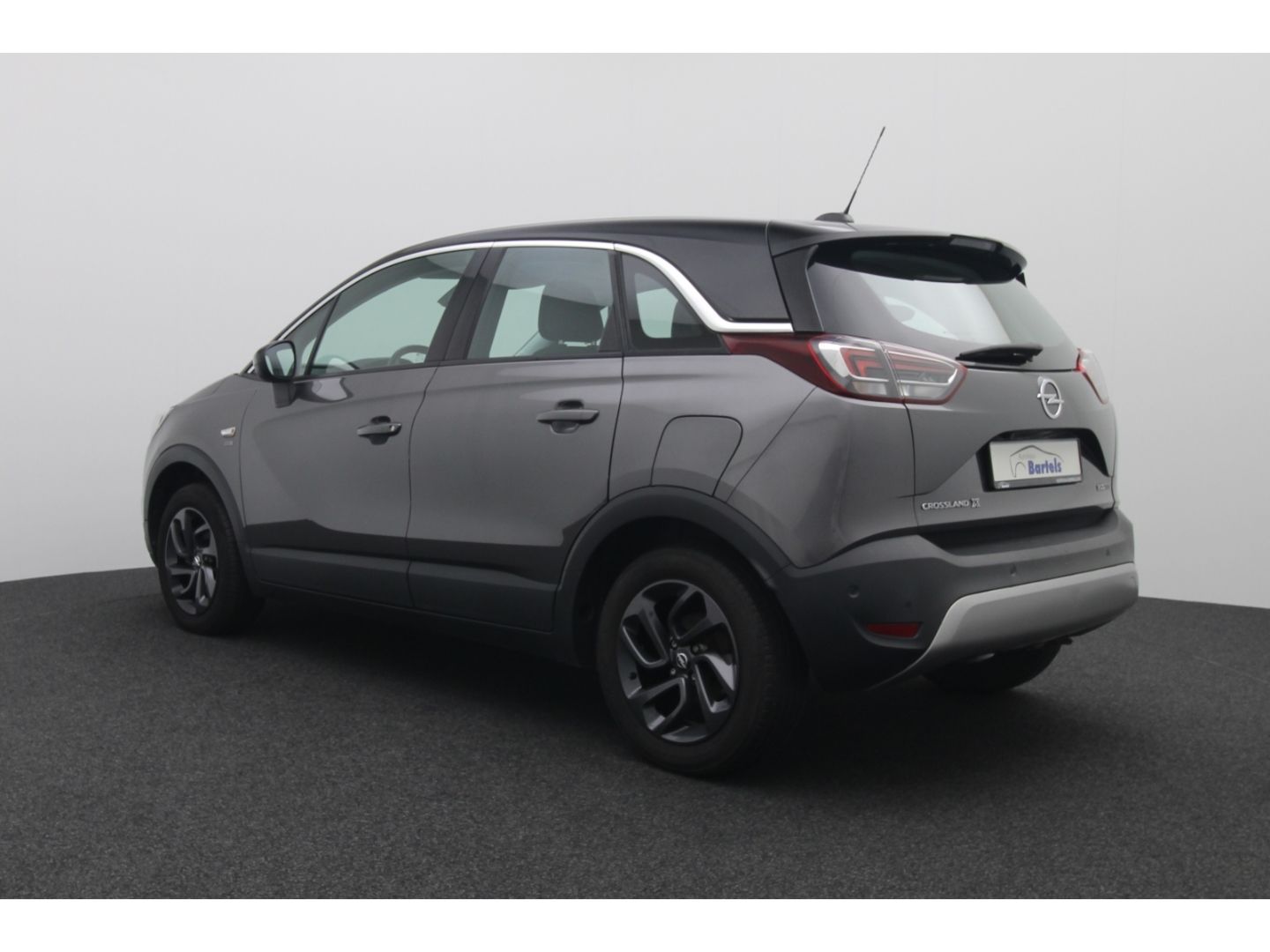 Fahrzeugabbildung Opel Crossland 1.2 Basis Totwinkelass. Kamera AppleCP