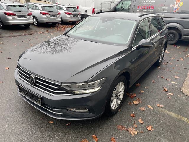 Volkswagen Passat Variant 2.0 TDI DSG*LED*CarPlay*CAM*NAVI*