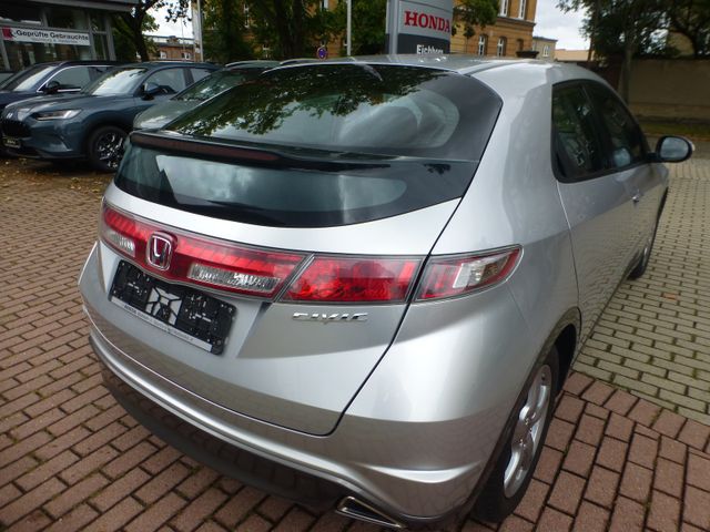 Honda Civic 1,4 Comfort 5-T�rer Klima