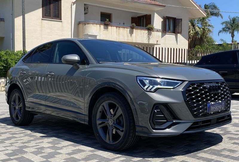 Audi Q3 SPB S Line interno 2.0 TDI 150CV S-Troni imagem 3