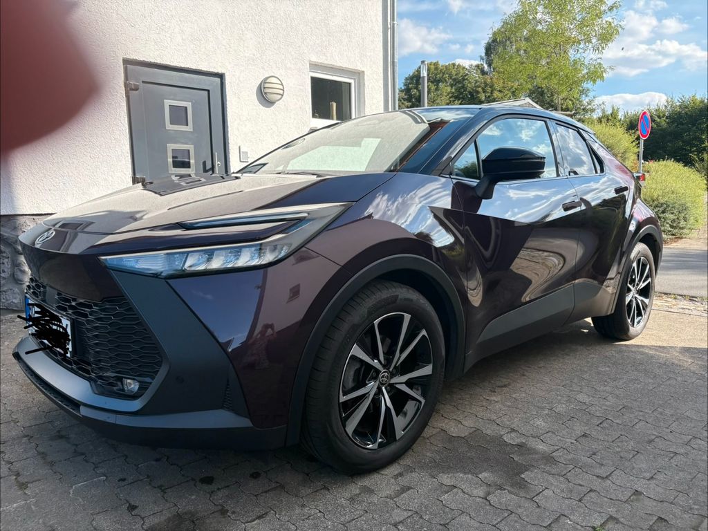Image of Toyota C-HR