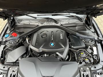 Fahrzeugabbildung BMW 330 Baureihe 3 Lim. 330i Luxury Line Purity LED