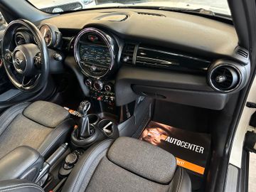 MYAUTOCENTER – Gebraucht- und Jahreswagen mit Werkstattservice in Pfaffenhofen MINI Mini 5-trg. Cooper D *Navi*Pano*