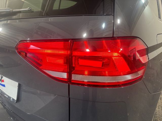 Touran TAXI / MIETWAGEN 2.0 TDI 150 PS DSG LED+A