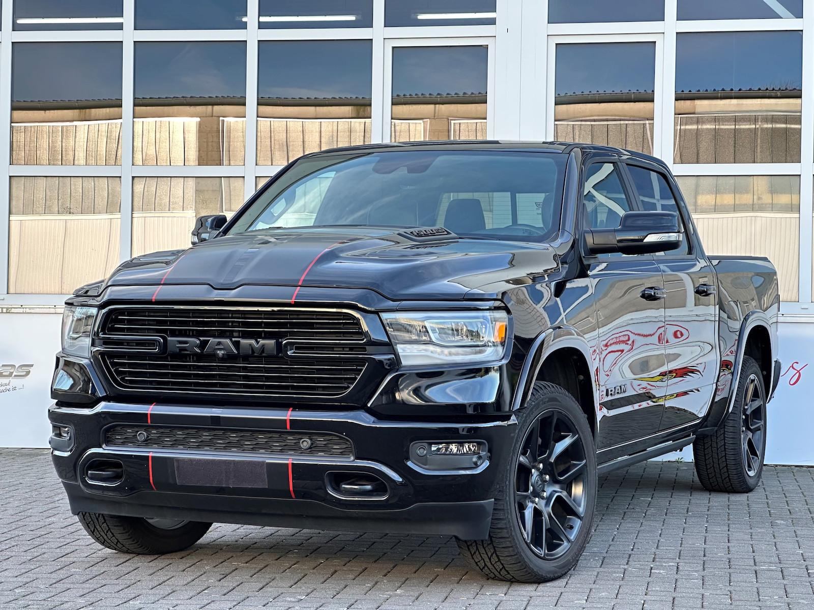 Dodge RAM 1500 Laramie Luftf. Pano Prins 360° E-Steps