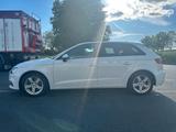 Audi A3 Sportback 35 TDI S-Tronic NAVI LED SPUR - Audi A3: Sport