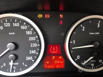 BMW 525 - 12