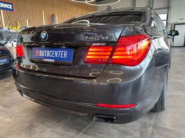 BMW 740 d xDrive *HeadUP*KomfortSitze*Vollauss.*