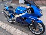 Kawasaki ZX 900 C Ninja 1. Hand