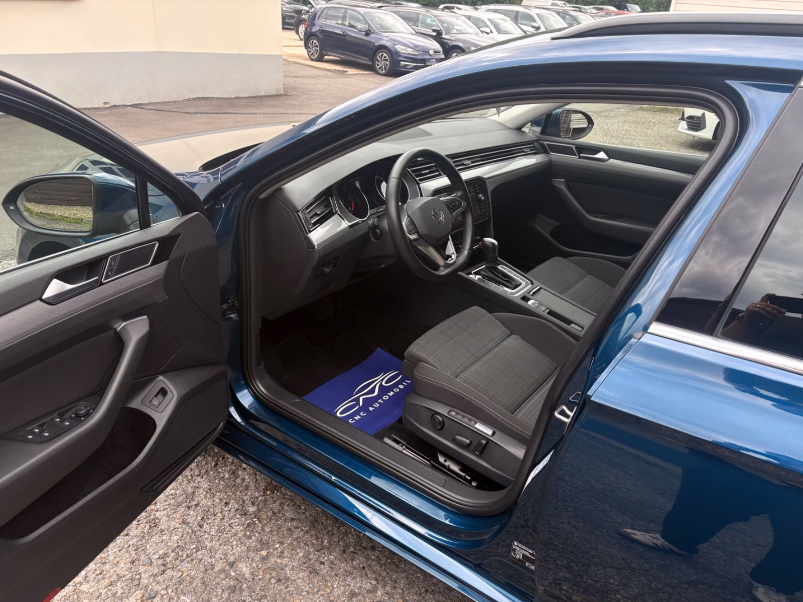 Volkswagen Passat Variant DSG Business Matrix/Kamera/Massag, миниатюра 9