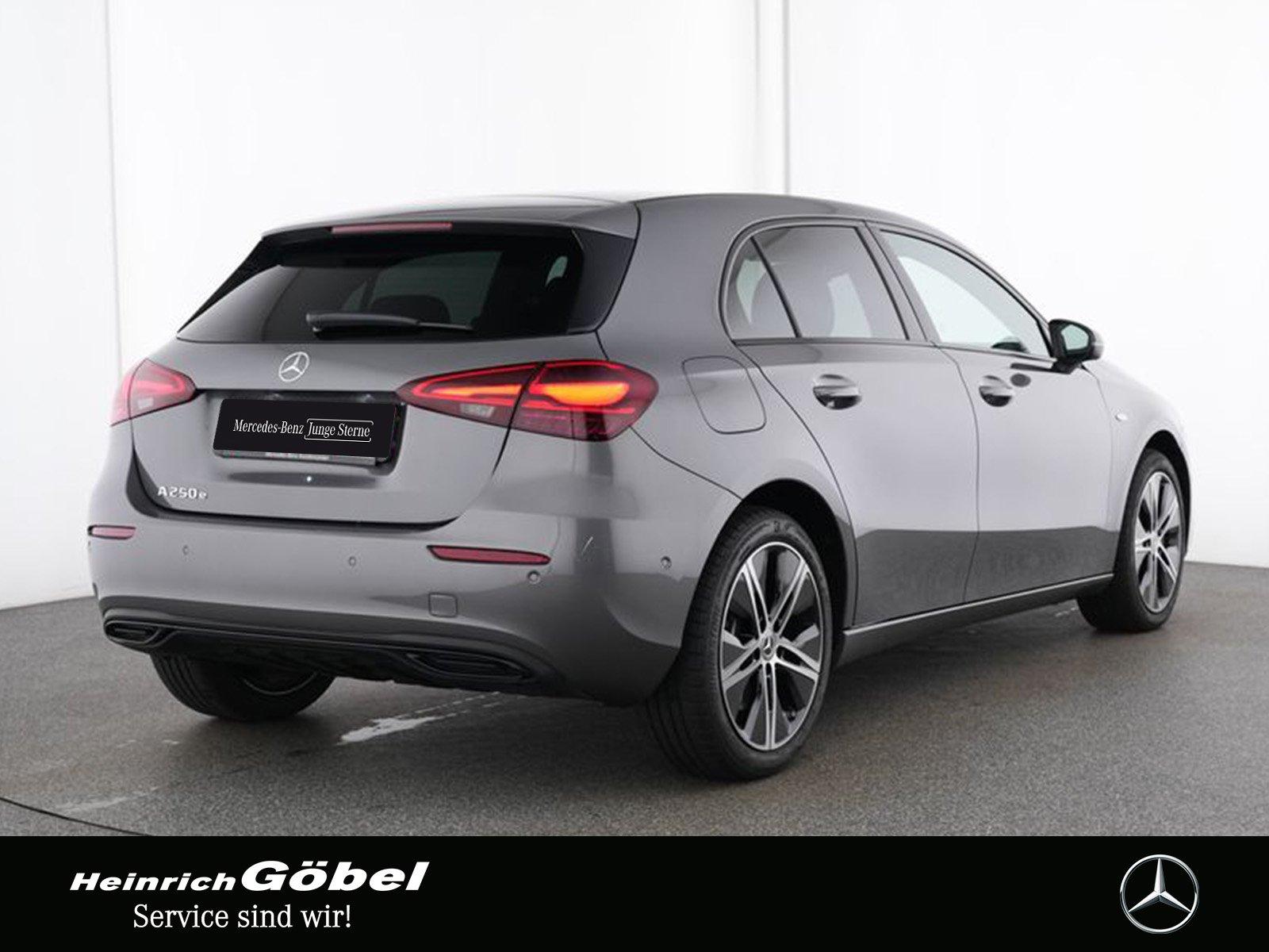 Mercedes-Benz A 250 e PROGRESSIVE+NIGHT+TOTWINKEL+CARPLAY+LED