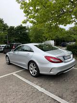 Mercedes-Benz CLS 500 - - Mercedes-Benz CLS 500: Von Privat