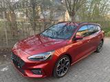 Ford Focus 1,5 EcoBoost 182 PS ST-Line Turnier / B&O - Ford Focus: ST Ps