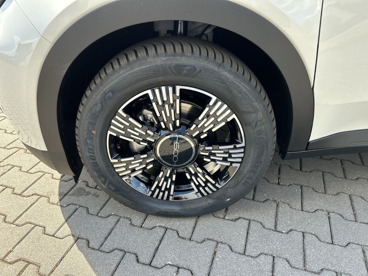 Fiat 600 Hybrid Business Edition imagem 3