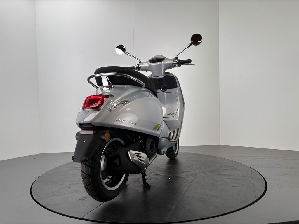 Fahrzeugabbildung Vespa PRIMAVERA 125 TECH E5+ *NEUFAHRZEUG/GARANTIE*