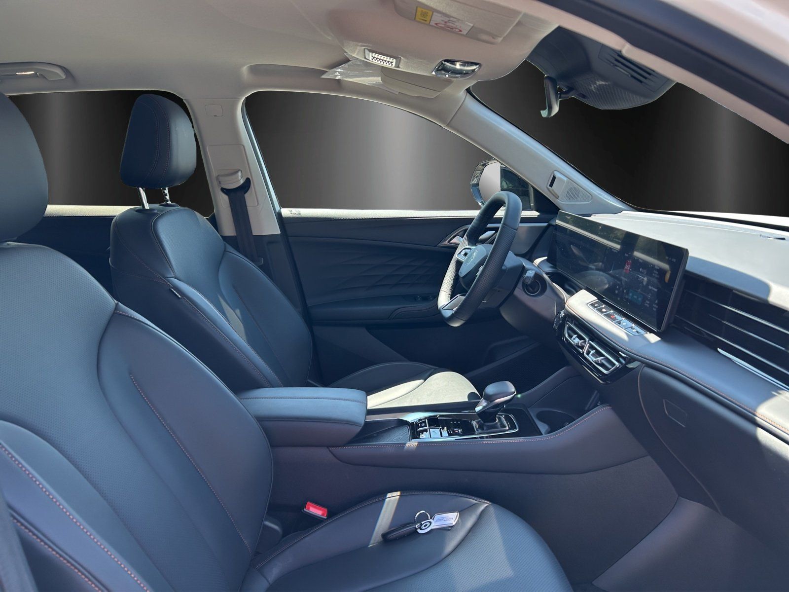 Fahrzeugabbildung MG MG HS Luxury PHEV AT