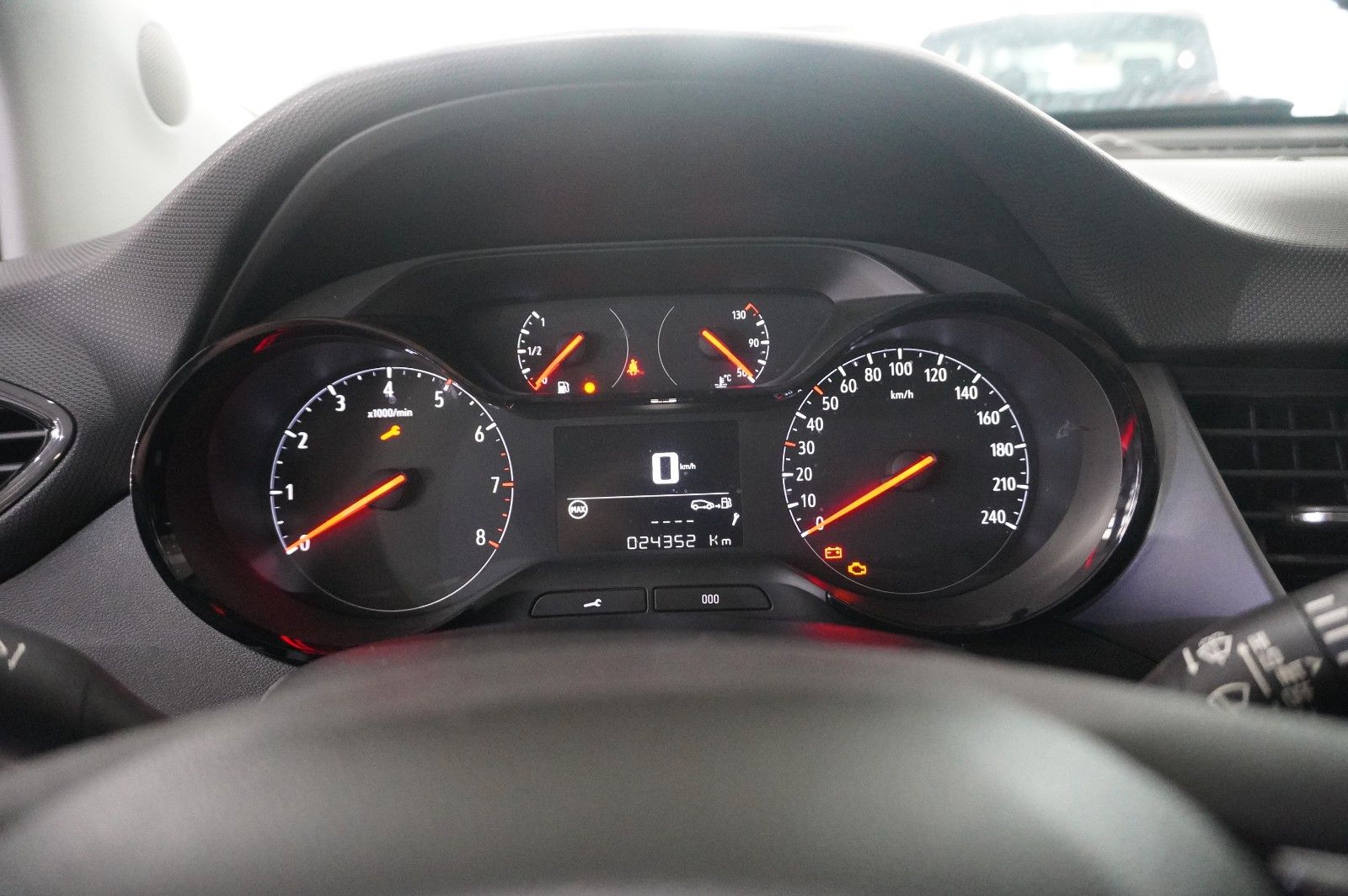 Fahrzeugabbildung Opel Crossland (X) 1.2 EDITION NAVI/LED/KAMERA/DAB+
