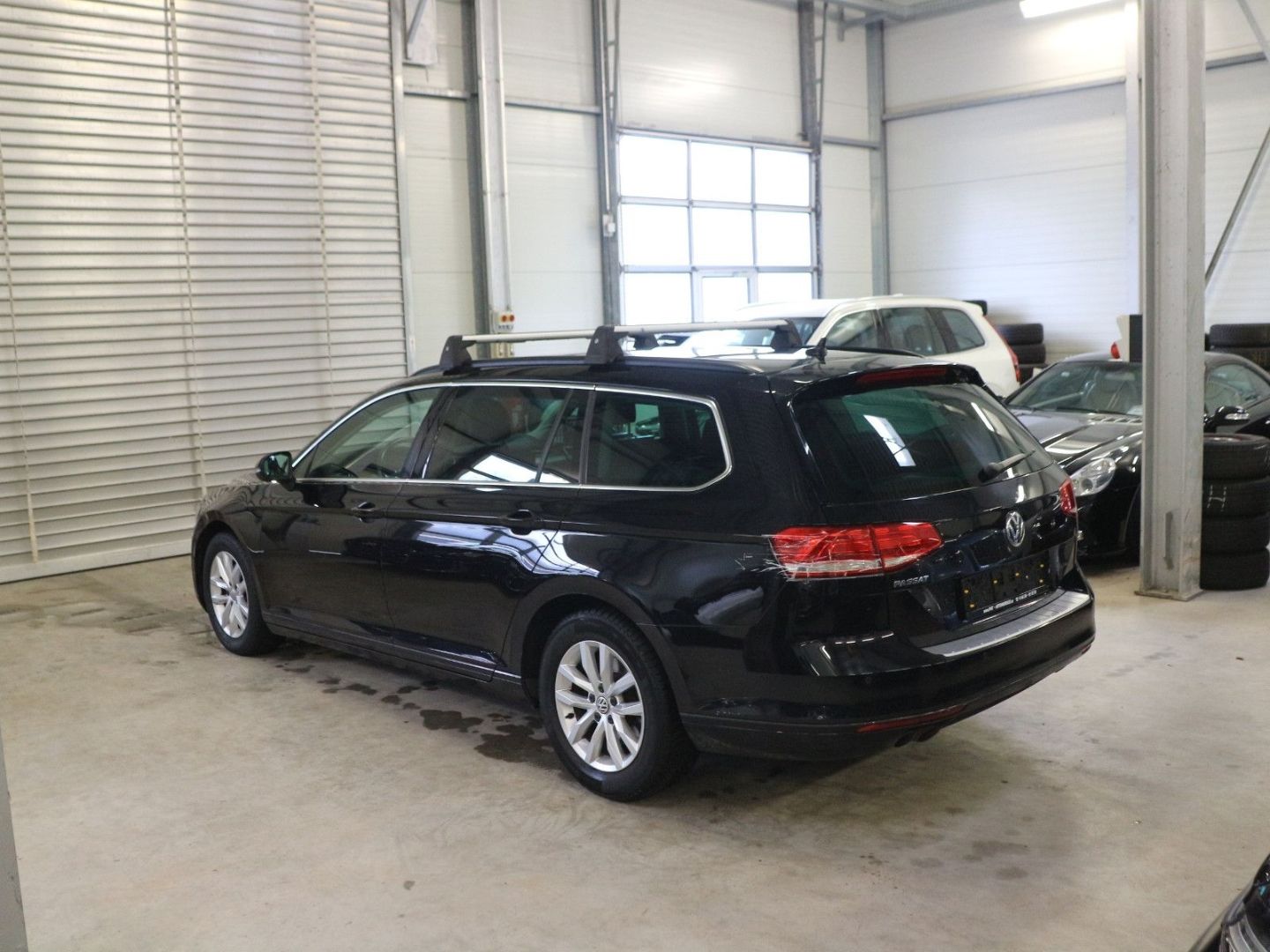 Fahrzeugabbildung Volkswagen Passat Comfortline DSG ACC DAB AID Kamera SHZ