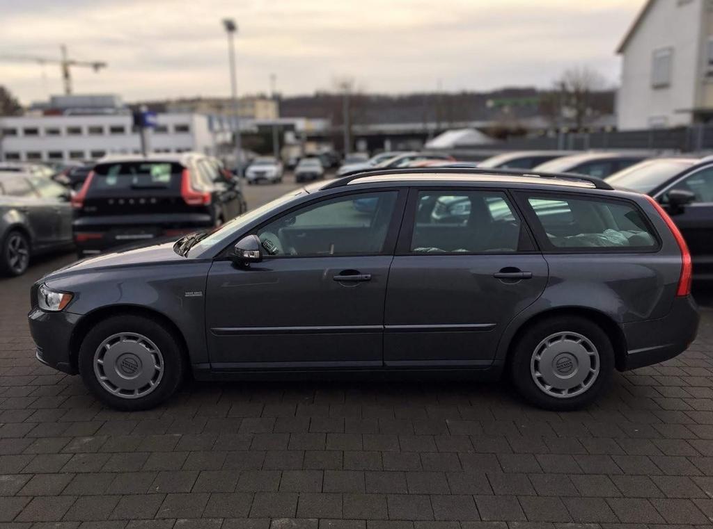 Volvo V50
