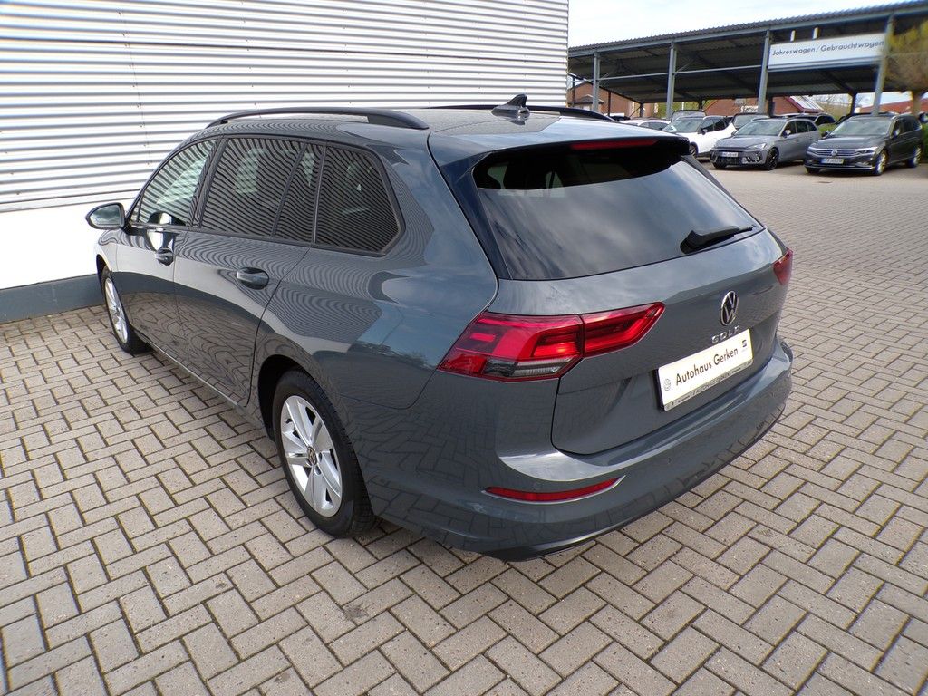 Fahrzeugabbildung Volkswagen Golf VIII Variant 2,0 TDI Life DSG *AHK*LED*Side