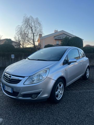 Opel Corsa 1.2 3 porte Easytronic Enjoy