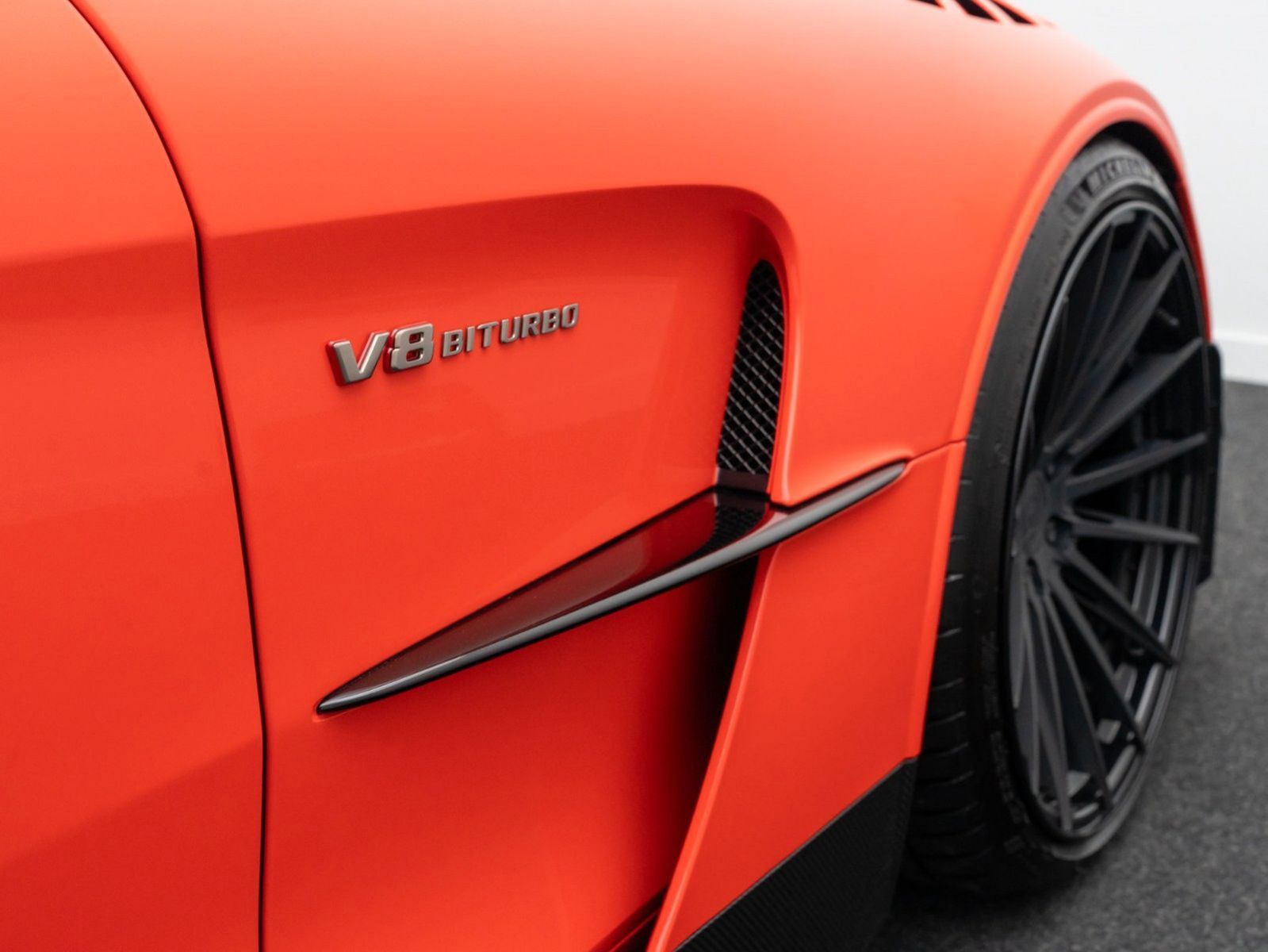 Fahrzeugabbildung Mercedes-Benz AMG GT C AMG GTC 4.0 V8 Black Series 1of1 900PS