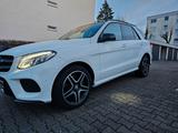 Mercedes-Benz Mercedes GLE 500 4MATIC - Mercedes-Benz GLE 500 aus 2016