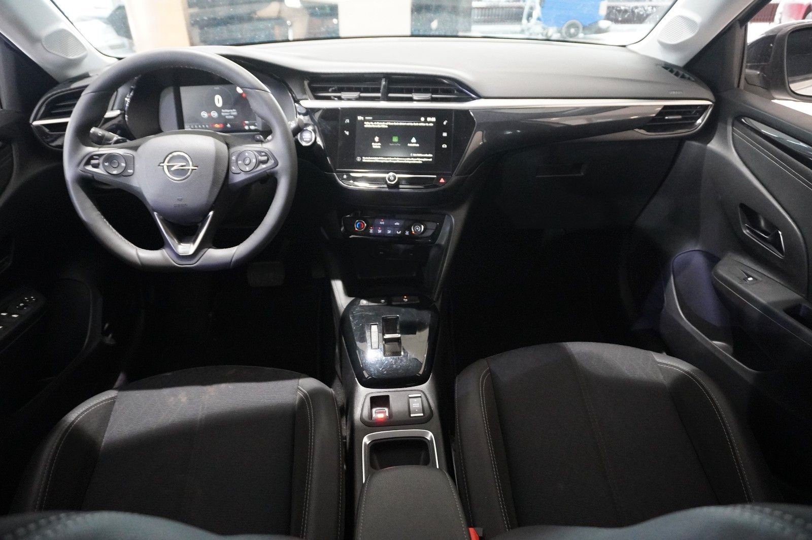 Fahrzeugabbildung Opel Corsa F 1.2T ELEGANCE NAVI/LED/VIRT/KAMERA/SPORT