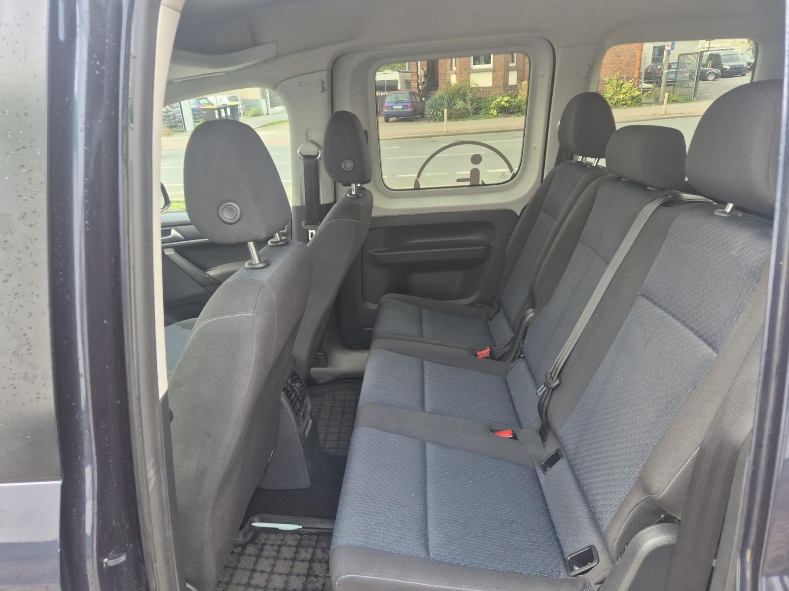 Volkswagen Caddy  Trendline BMT Behindertengerecht