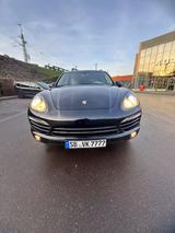 Porsche Cayenne Diesel  Luftfederung PASM PCM - Porsche Cayenne aus 2012 mit Diesel-Antrieb