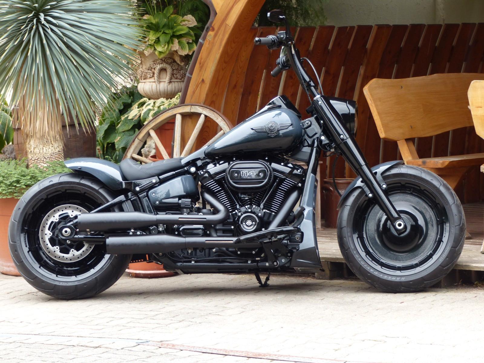 Harley-Davidson Fat Boy 114er Mega Custom Umbau
